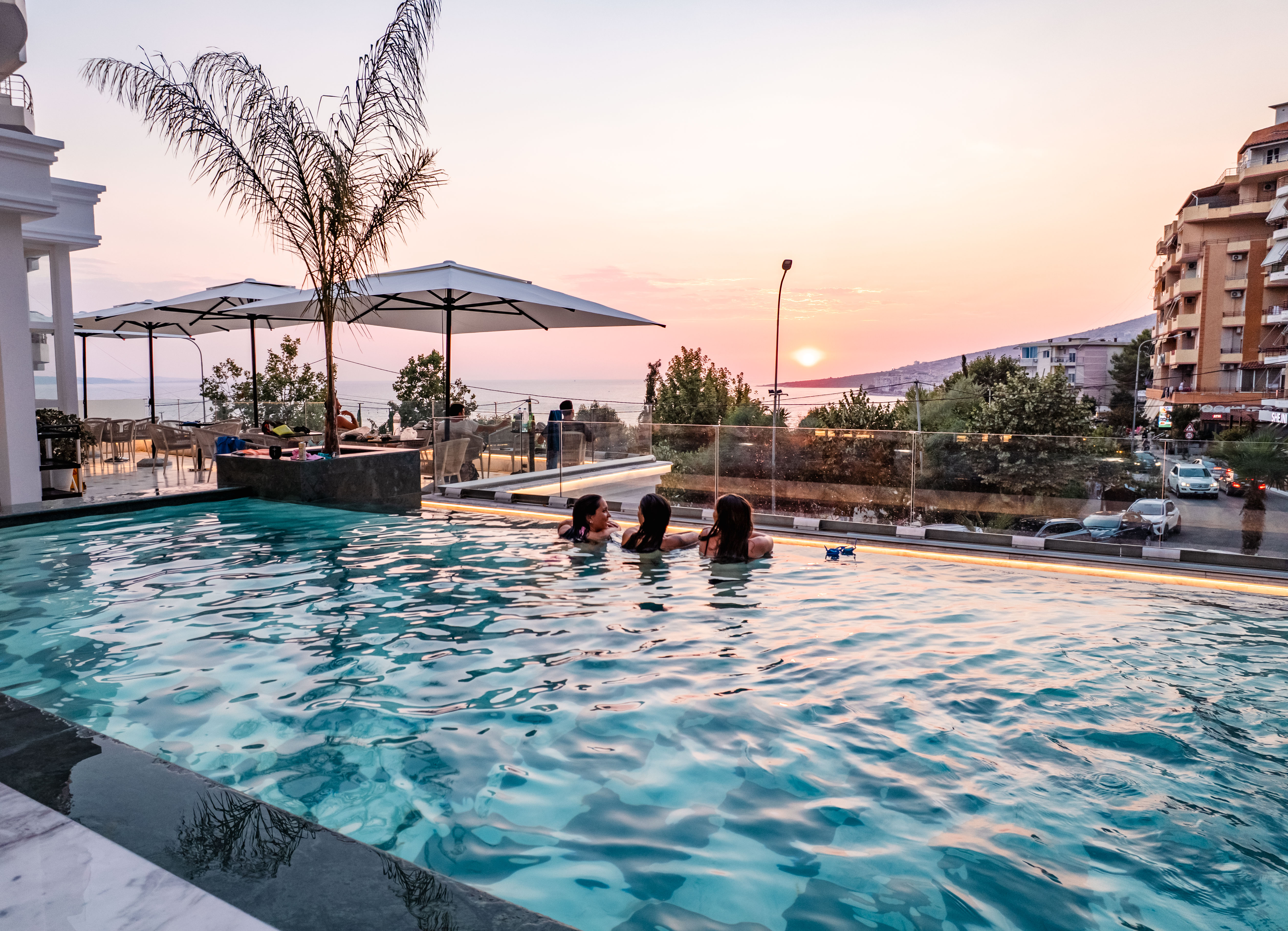 Hotel Oasis