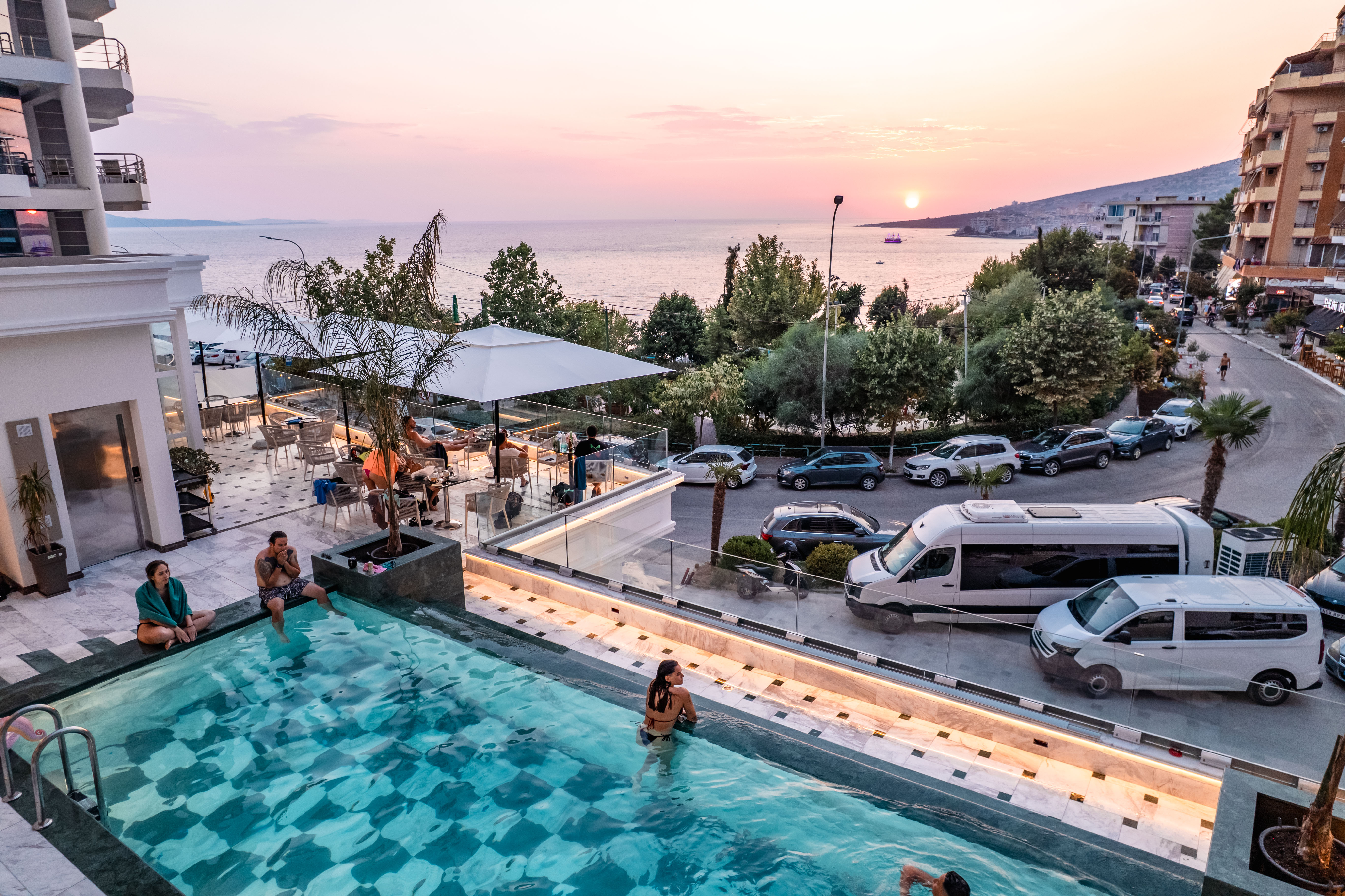Hotel Oasis